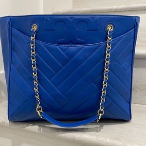 Tory Burch Alexa Quilted Shoulder Bag